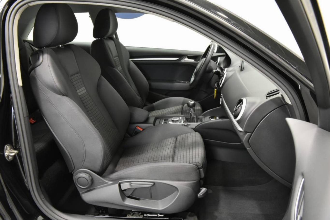 AUDI A3 21