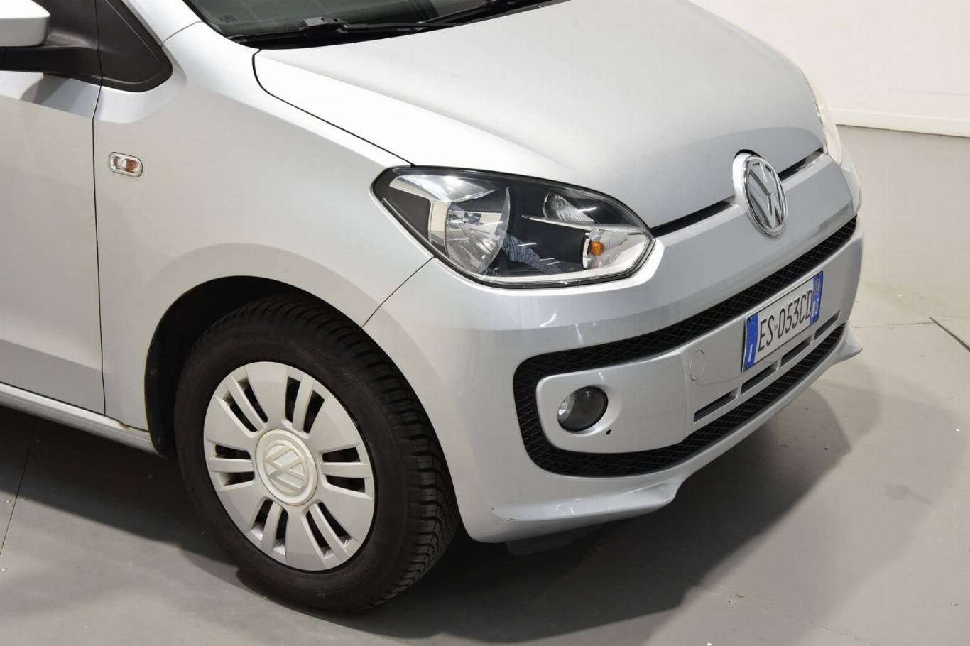 VOLKSWAGEN Up! 28