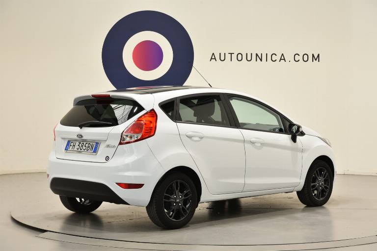 FORD Fiesta 30
