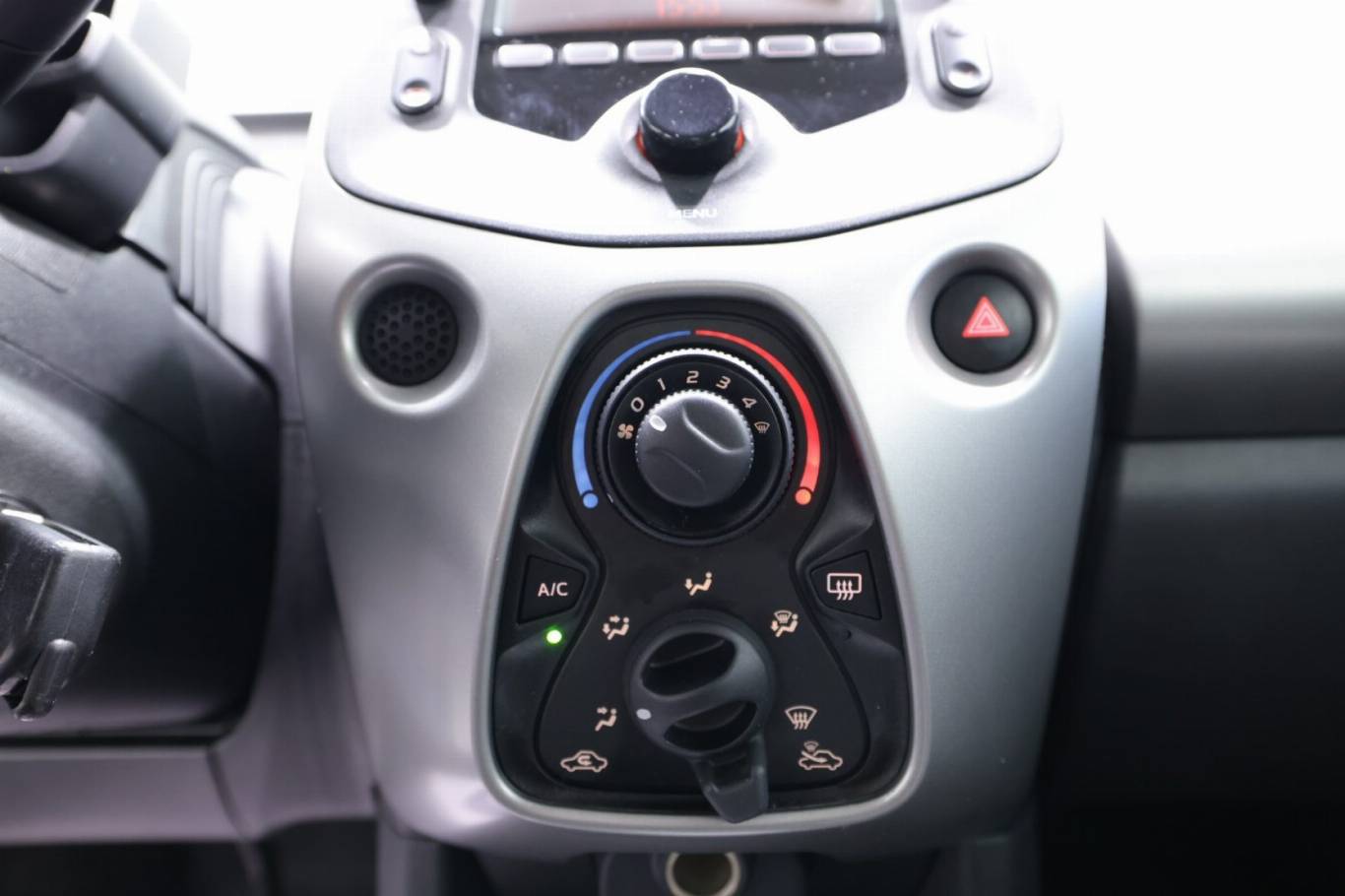 TOYOTA Aygo 9