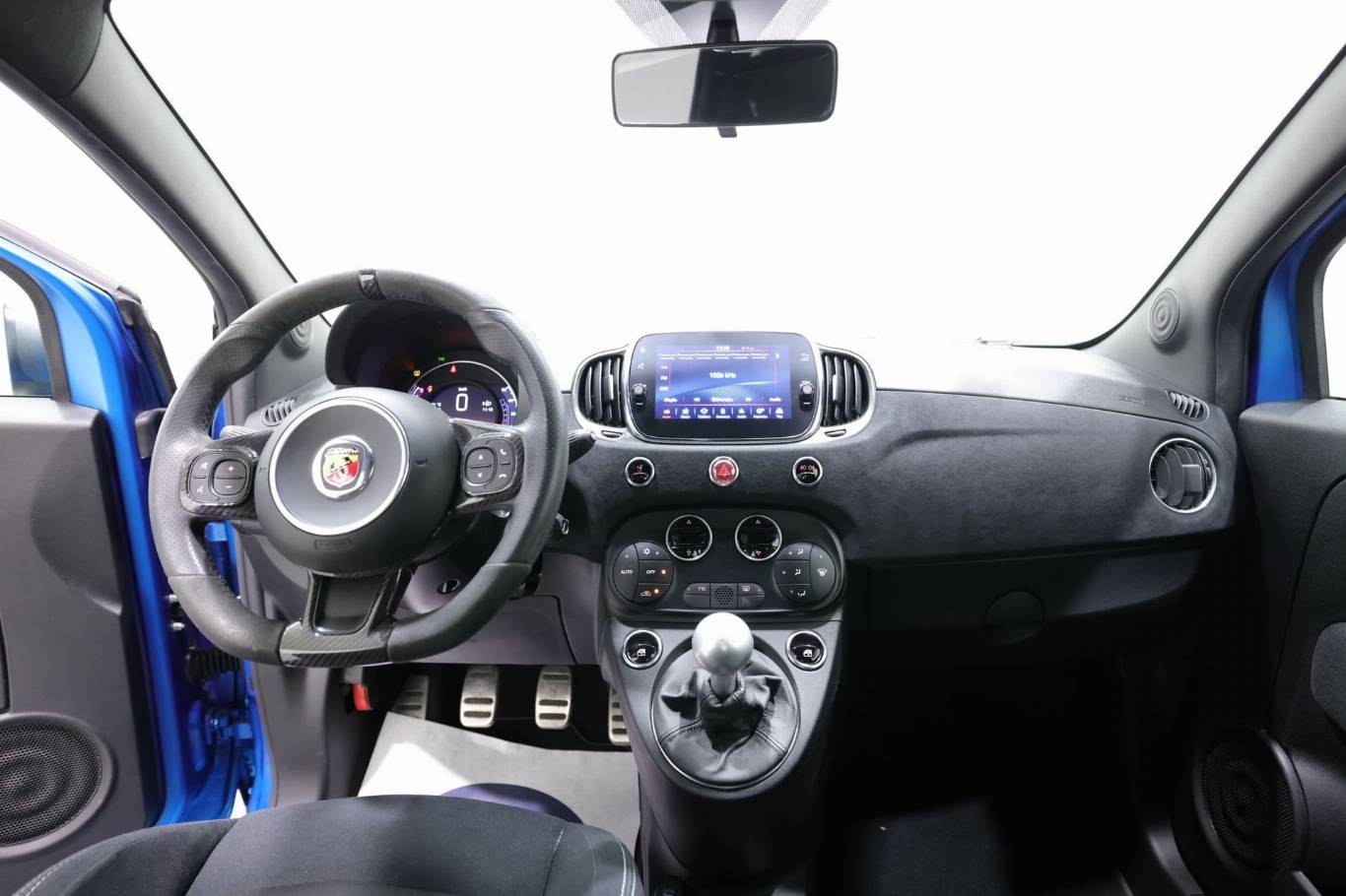 ABARTH 595 10