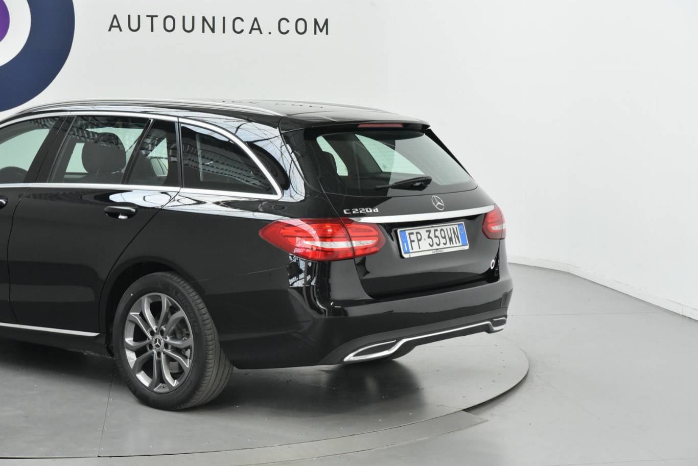 MERCEDES-BENZ C 220 38