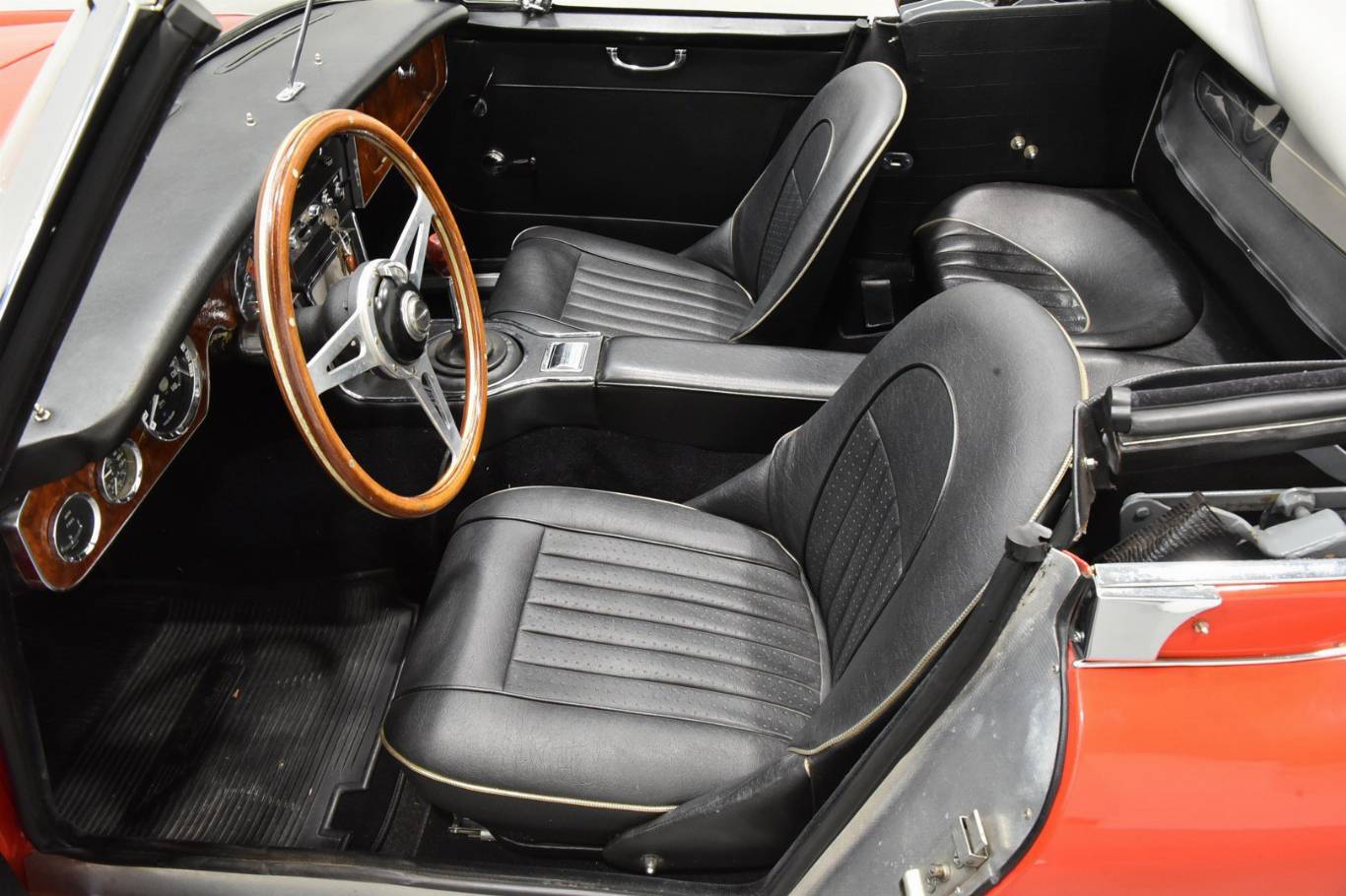 AUSTIN Healey 48