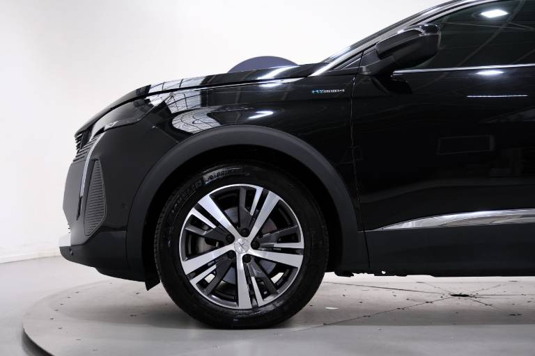 PEUGEOT 3008 11