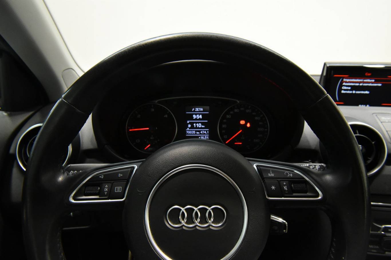 AUDI A1 6