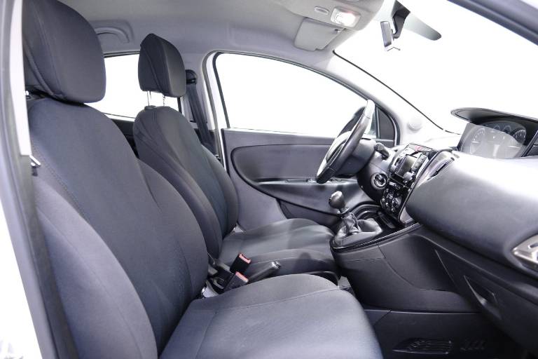 LANCIA Ypsilon 47