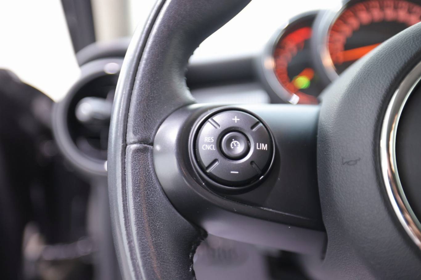 MINI Cooper 20