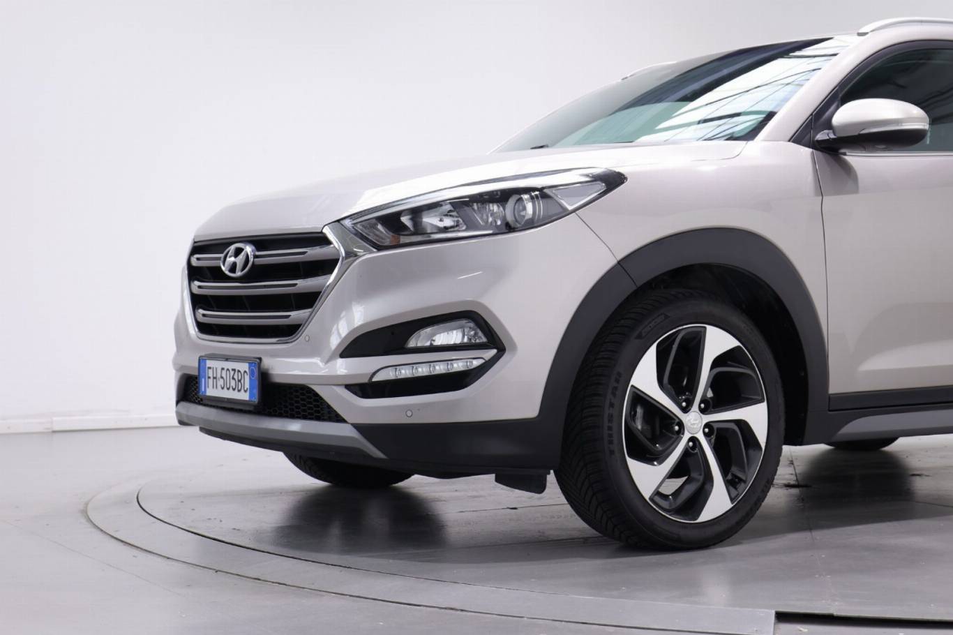 HYUNDAI Tucson 11
