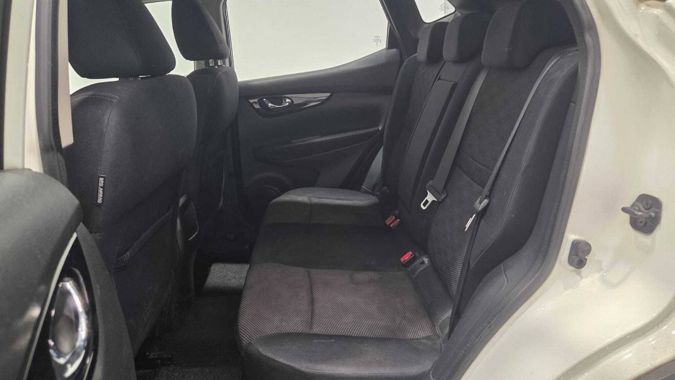 NISSAN Qashqai 10