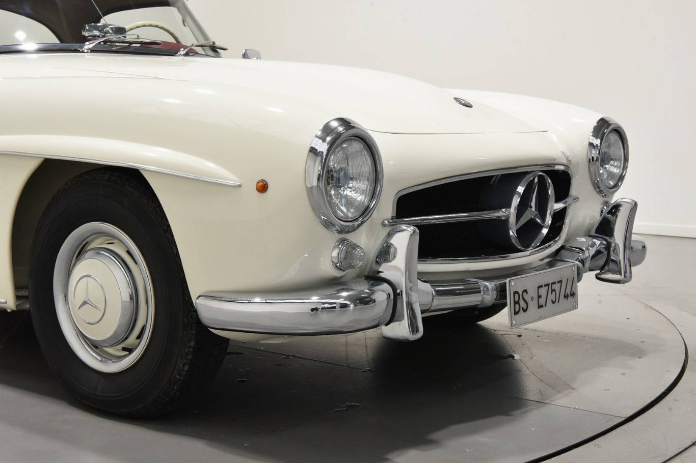 MERCEDES-BENZ 190 42