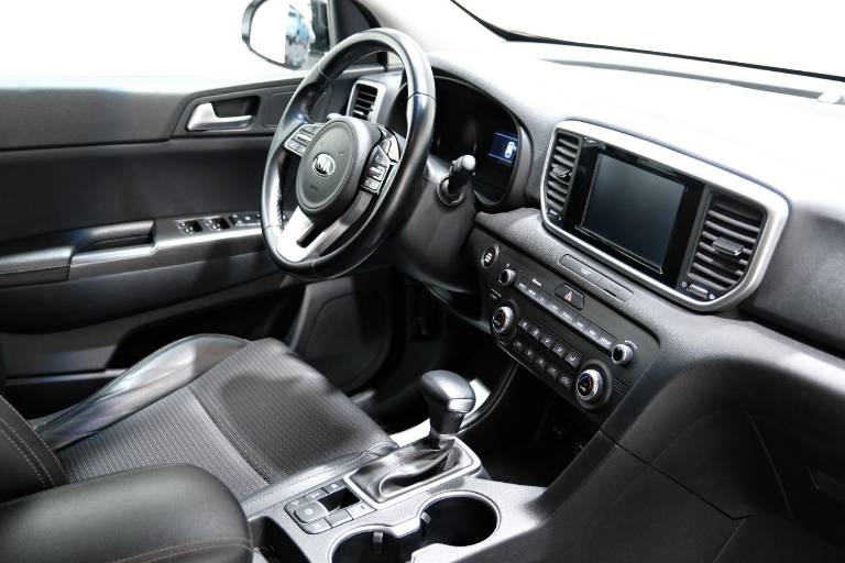 KIA Sportage 56