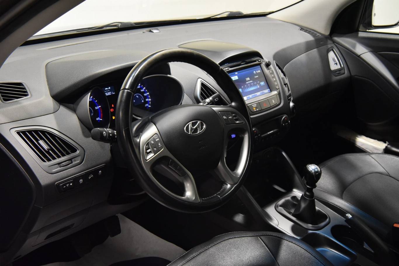 HYUNDAI IX35 3
