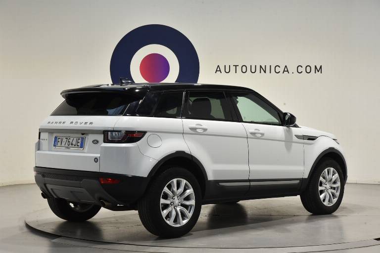 LAND ROVER Range Rover Evoque 30
