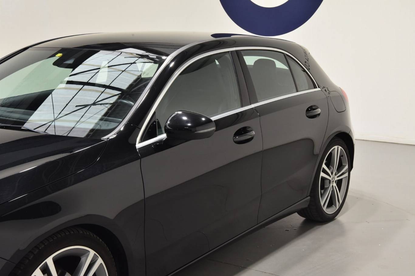 MERCEDES-BENZ A 180 37