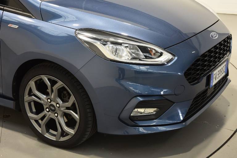 FORD Fiesta 41