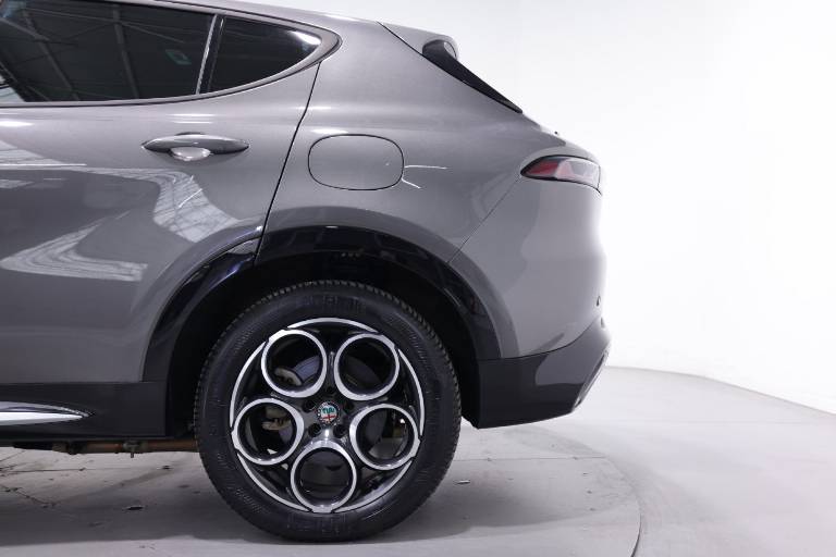 ALFA ROMEO Tonale 94