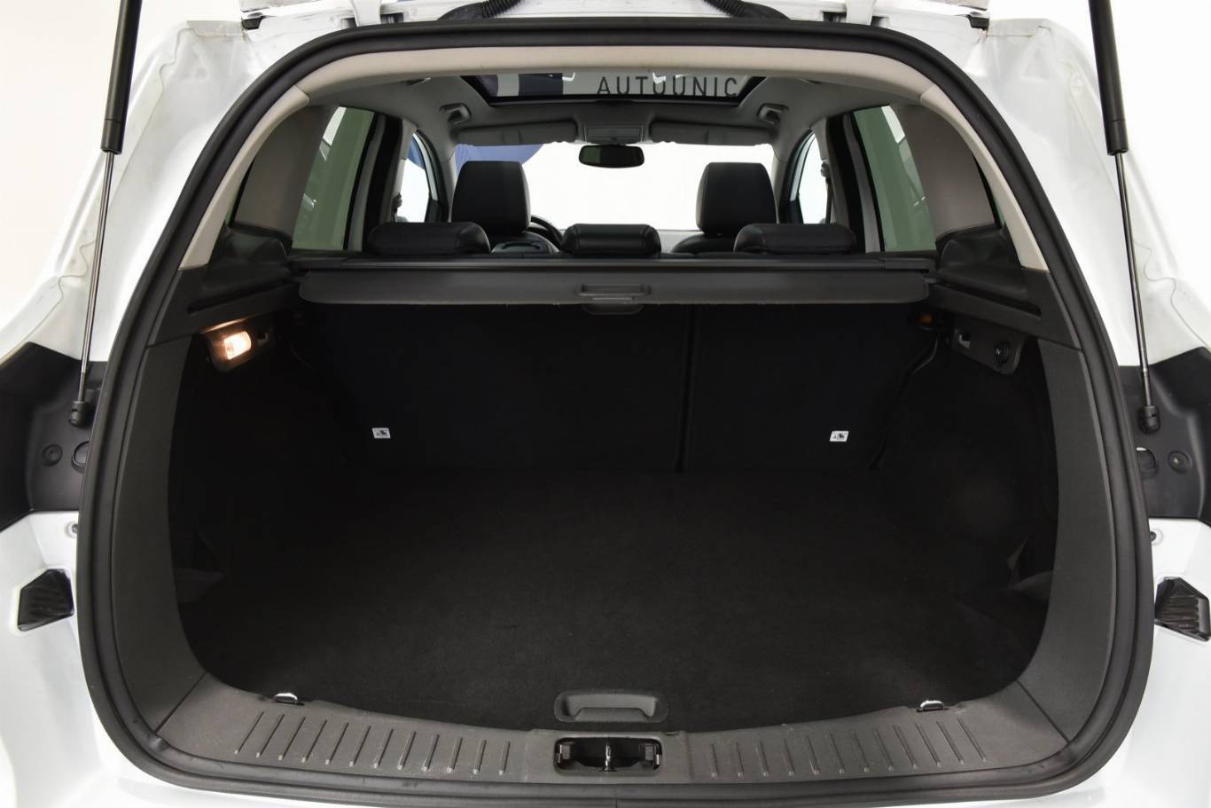 FORD Kuga 11