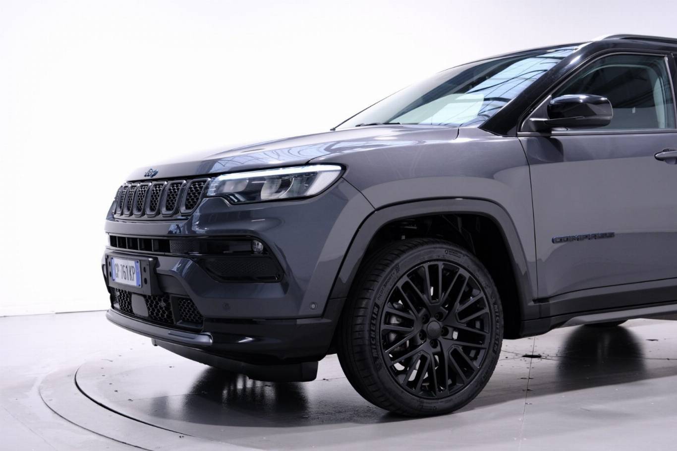 JEEP Compass 51