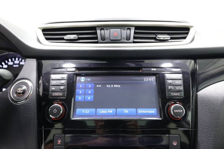 NISSAN Qashqai 25