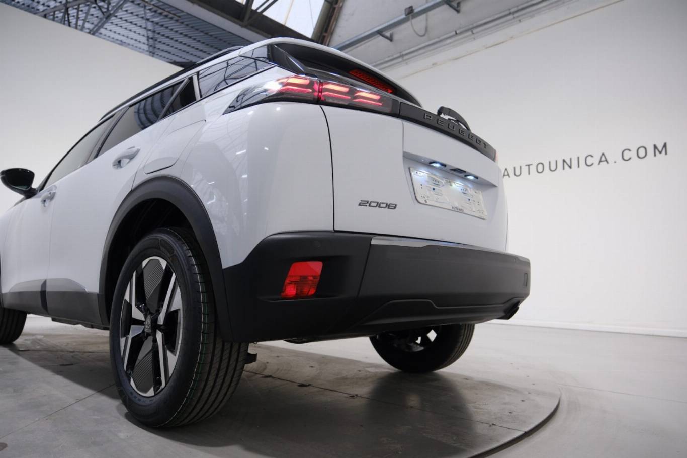 PEUGEOT 2008 42