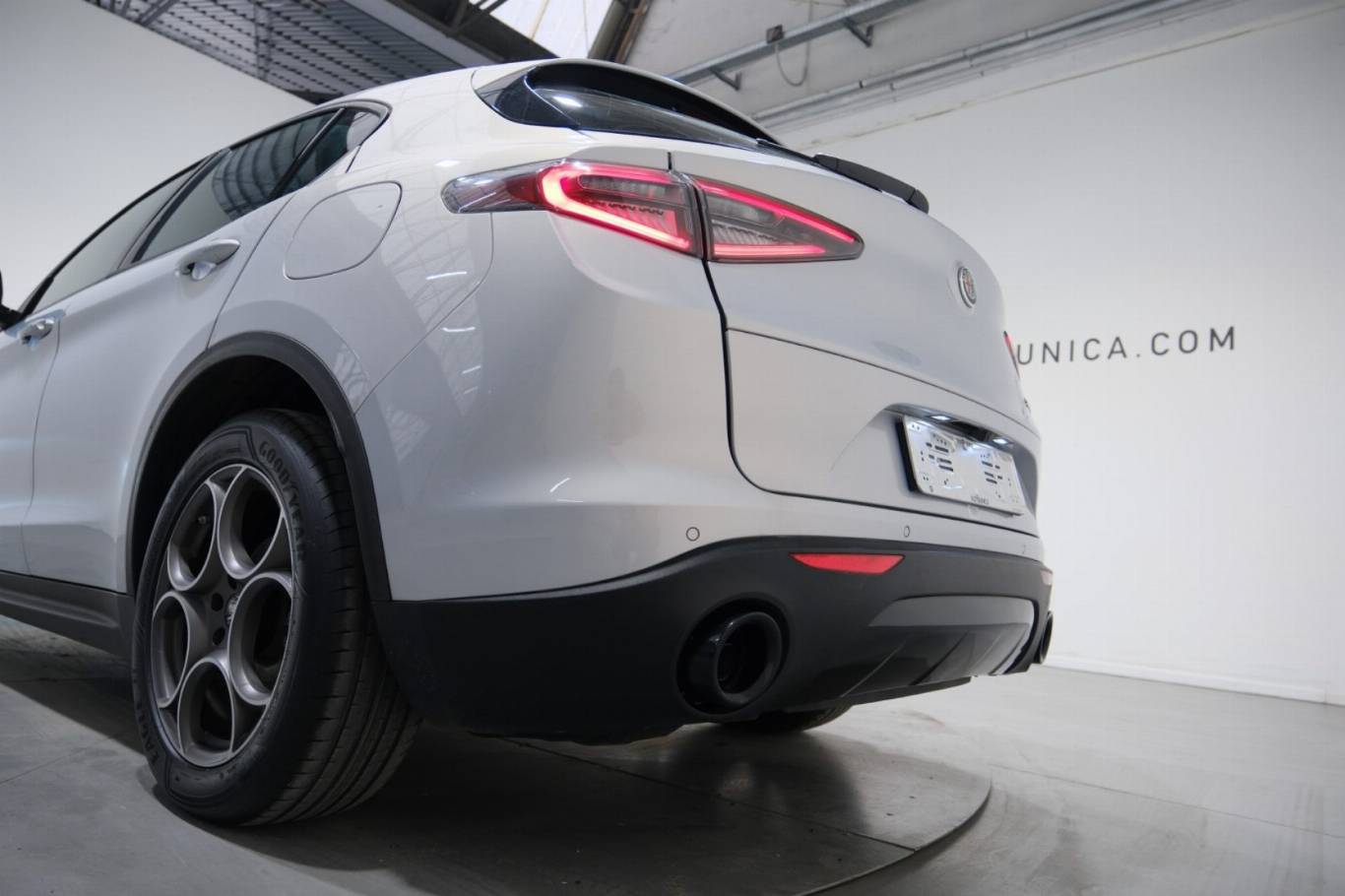 ALFA ROMEO Stelvio 45