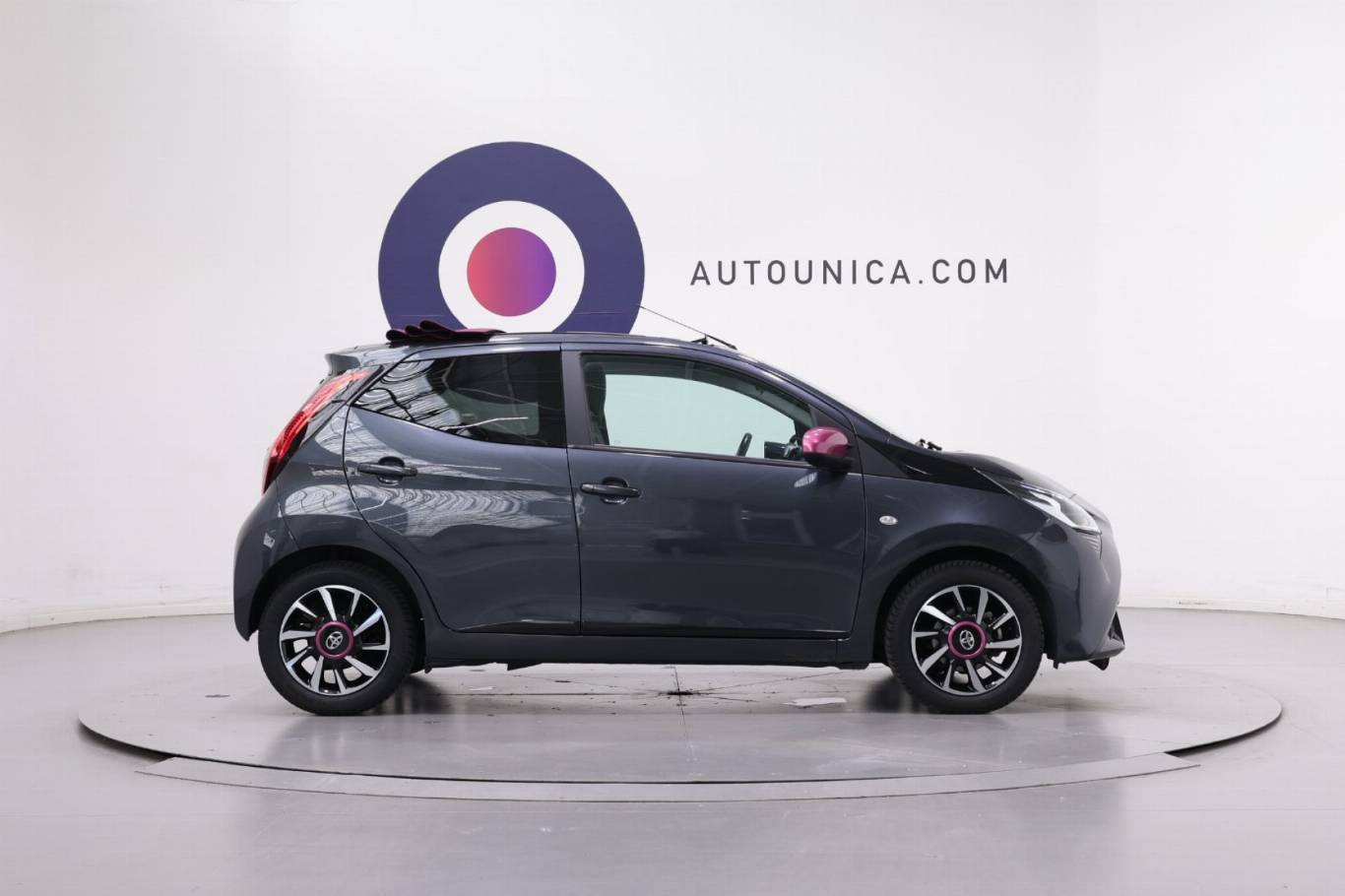 TOYOTA Aygo 4