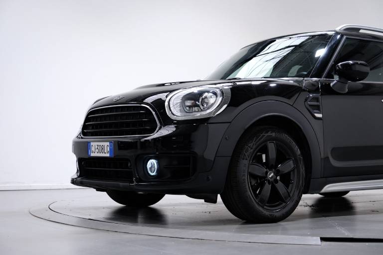 MINI Countryman 11