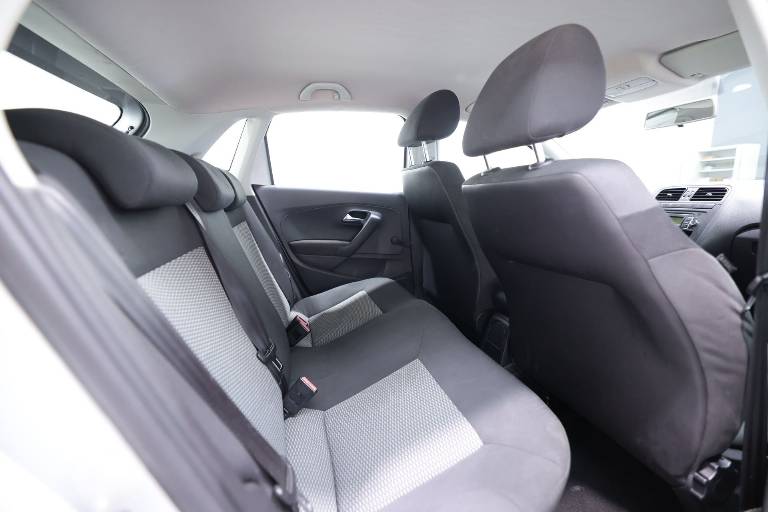 VOLKSWAGEN Polo 35