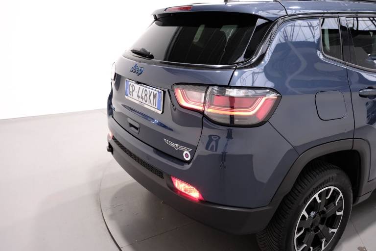 JEEP Compass 63