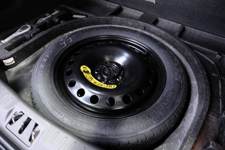 FORD Kuga 59