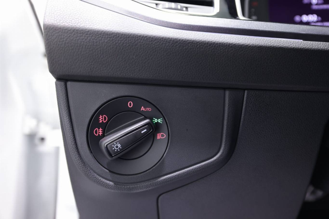 VOLKSWAGEN Polo GTI 26