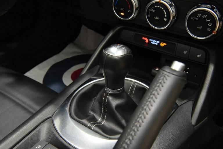 FIAT 124 Spider 35