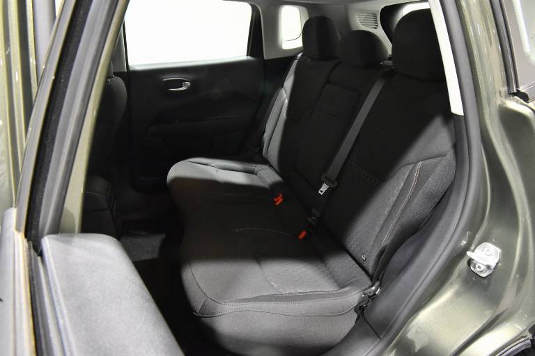 JEEP Compass 18