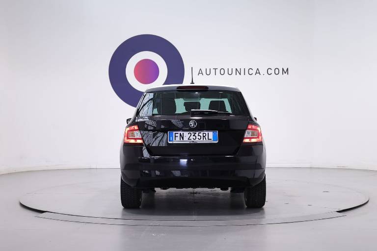 SKODA Fabia 9