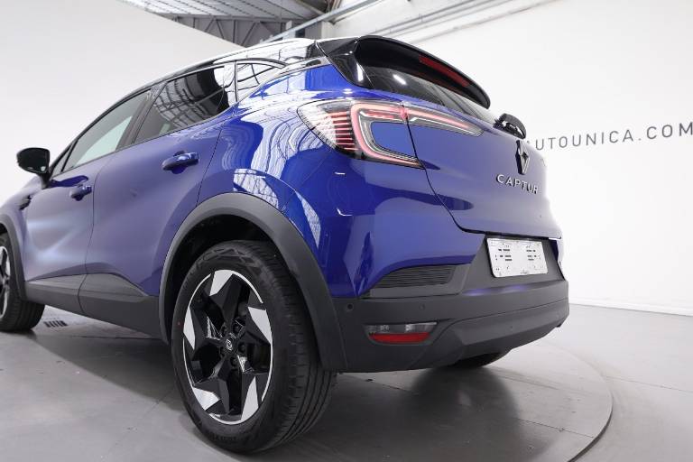 RENAULT Captur 41