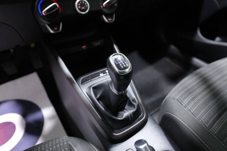 KIA Stonic 26