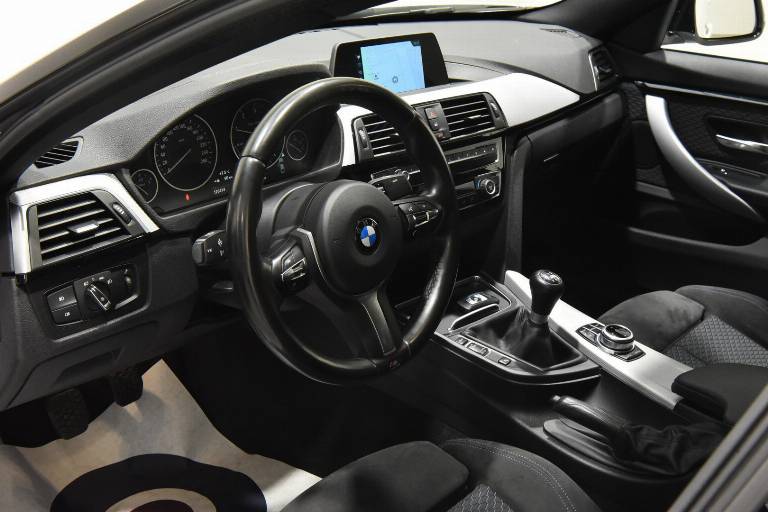BMW 418 3
