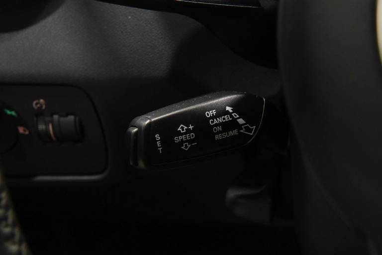AUDI A1 35