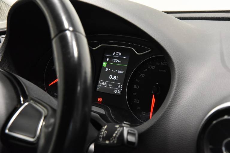 AUDI A3 25