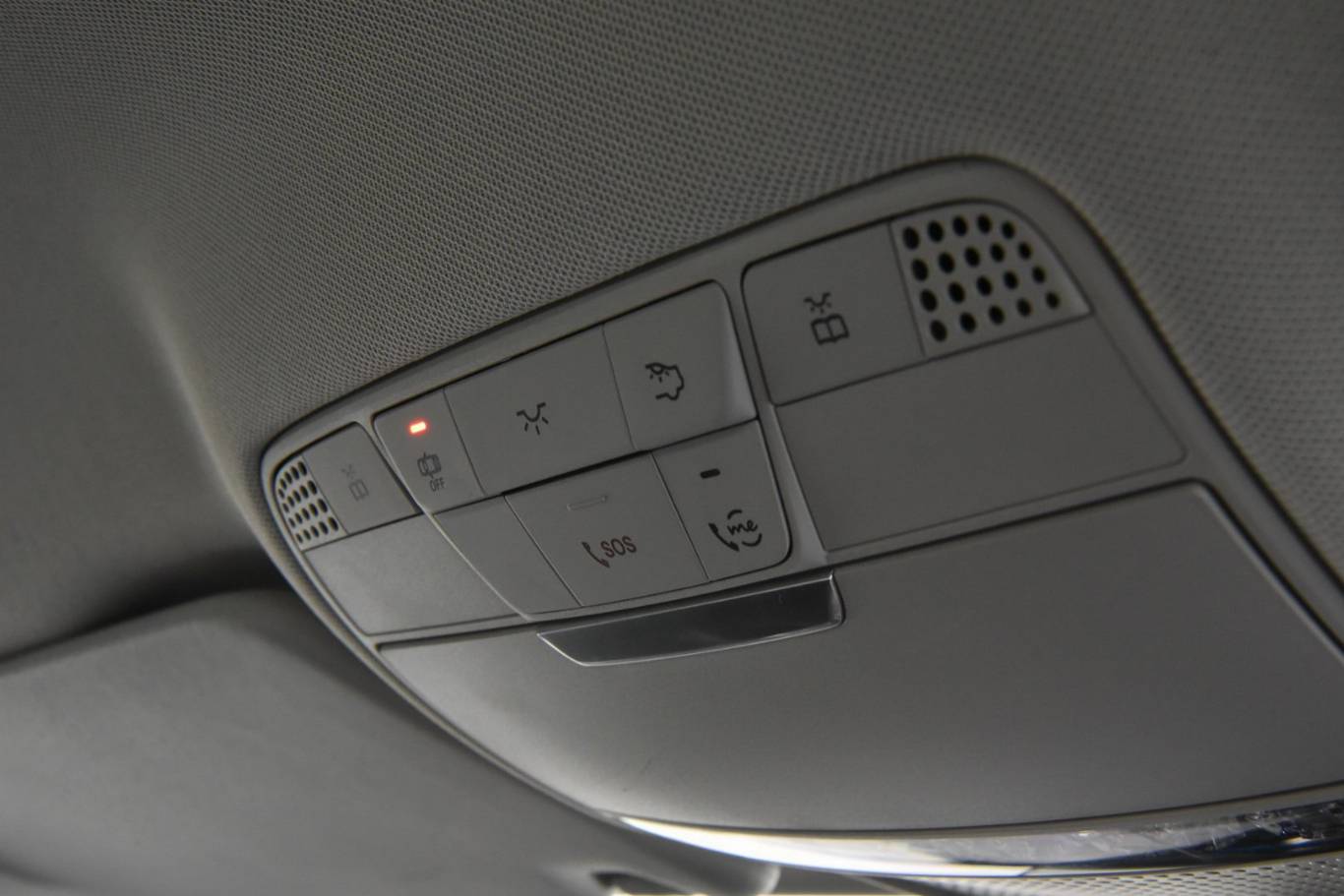 MERCEDES-BENZ C 220 53