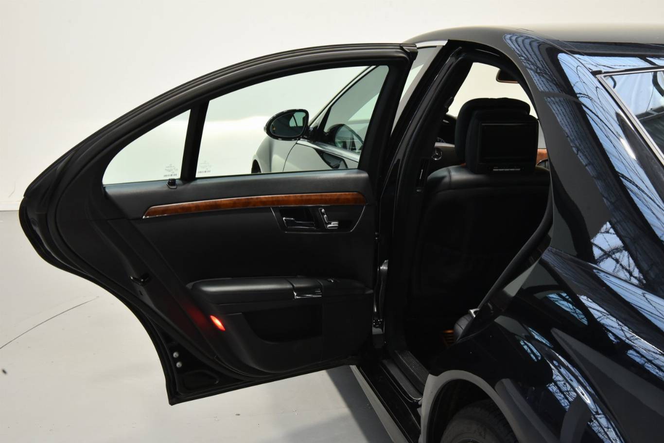 MERCEDES-BENZ S 320 50