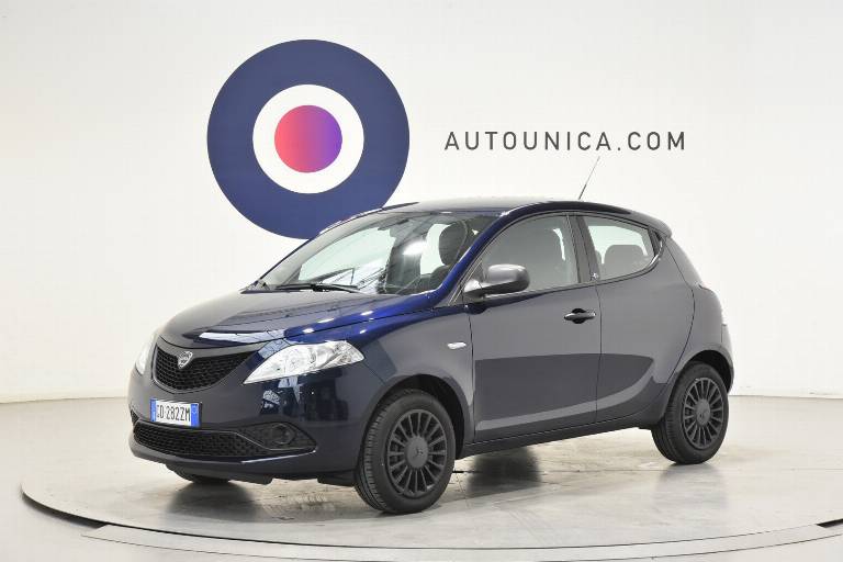 LANCIA Ypsilon 1