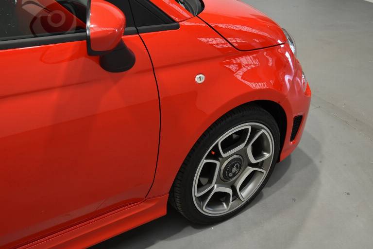 ABARTH 595 51