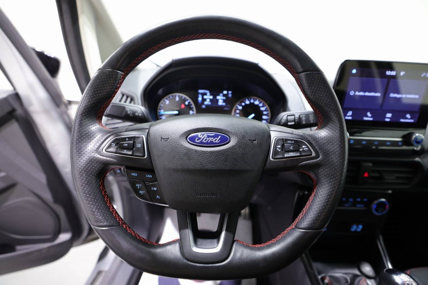FORD EcoSport 7