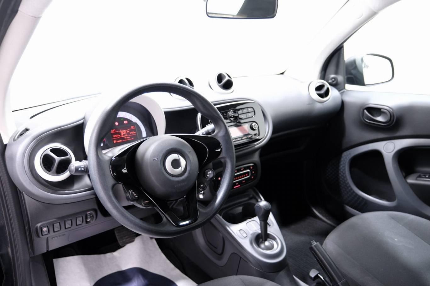 SMART ForTwo 5