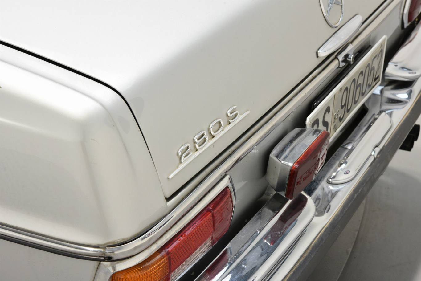 MERCEDES-BENZ S 280 55