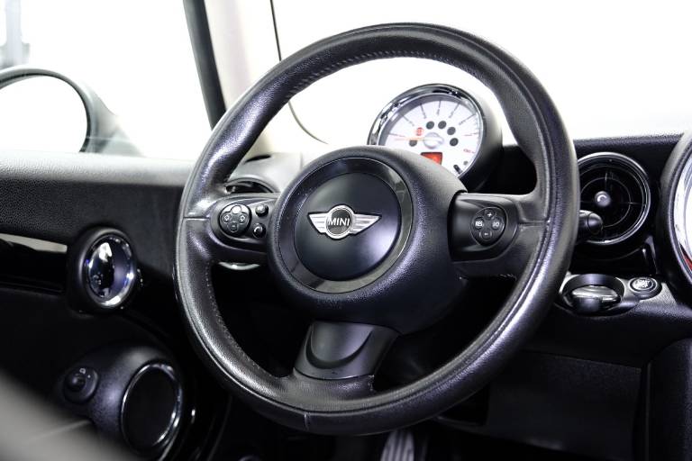 MINI Cooper S 38