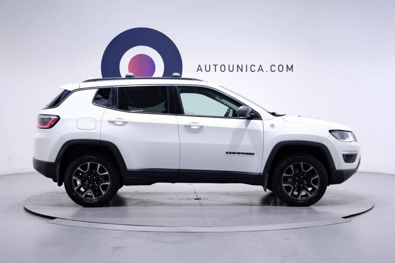 JEEP Compass 4