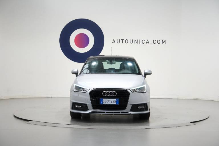 AUDI A1 2