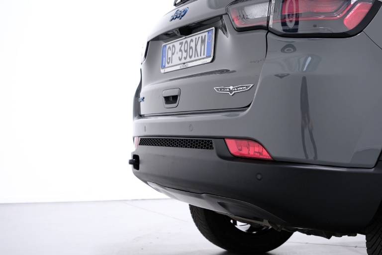 JEEP Compass 56